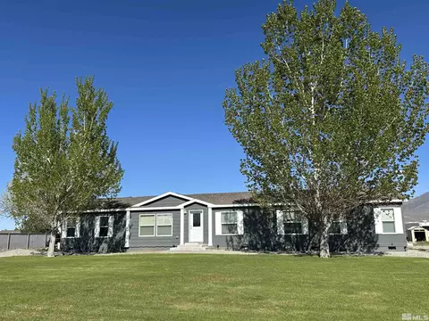 5635 Blue Haron Ln, Winnemucca, NV 89445