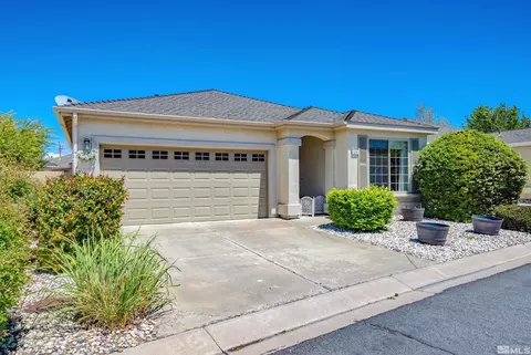 1230 Quail Run Dr, Carson City, NV 89701