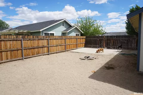 302 Kathy St, Fallon, NV 89406 photo 4