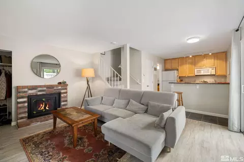 4612 Rio Poco Rd, Reno, NV 89502