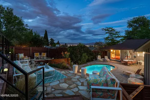 2135 Skyline Blvd, Reno, NV 89509