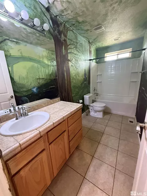 Bath - 5740 Sarah Rd, Fallon, NV 89406 photo 4 of 4