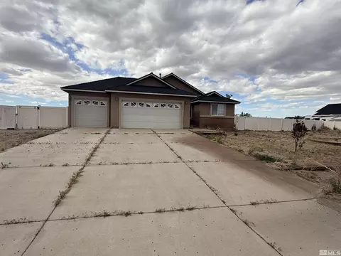 Exterior - 5740 Sarah Rd, Fallon, NV 89406 photo 6 of 8