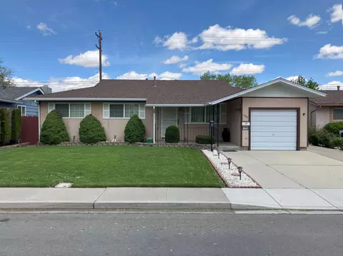 3260 Lucerne Way, Sparks, NV 89431