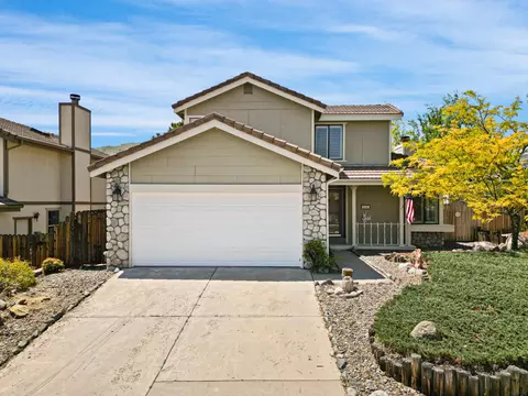 1043 Shenandoah Dr, Carson City, NV 89702