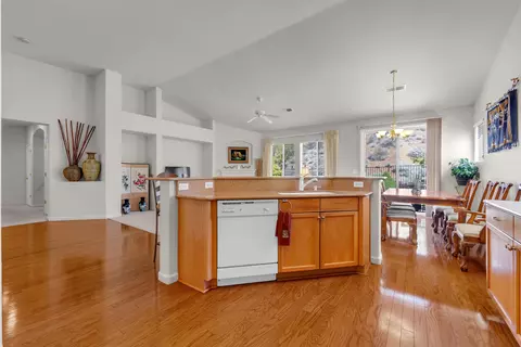 7123 Beacon Dr, Reno, NV 89506 photo 10