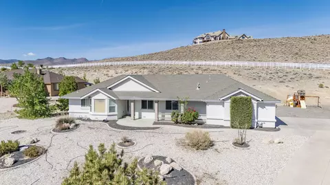 570 Buckskin Dr, Fernley, NV 89408