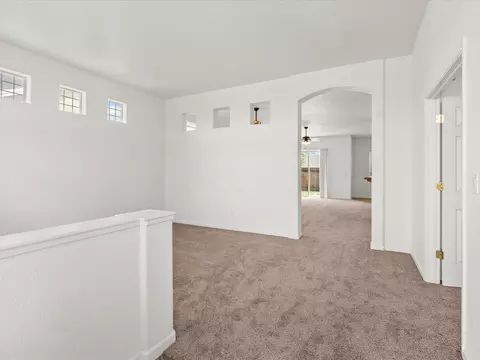 480 Sapphire Way, Fallon, NV 89406 photo 5