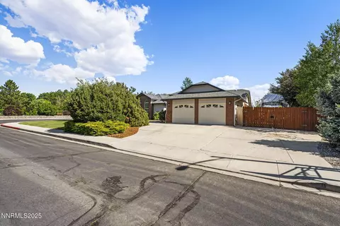 1316 Northampton Cir, Gardnerville, NV 89410