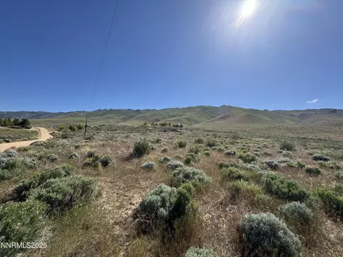 275 Shetland Cir, Reno, NV 89508