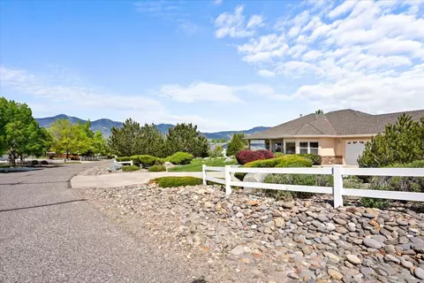 1314 Santa Cruz Dr, Minden, NV 89423