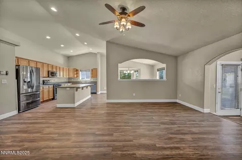 1955 Skyridge Dr, Fallon, NV 89406 photo 6