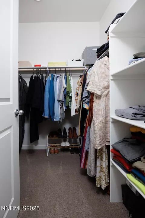 1170 Alder Dr, Fallon, NV 89406