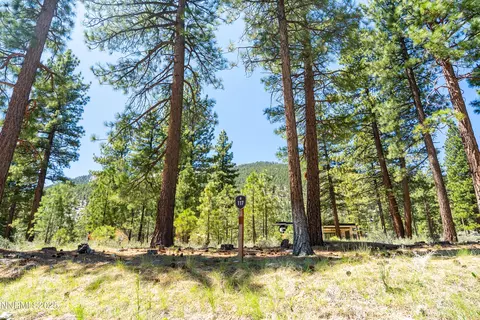 46 Boulders Bend Dr #117, Carson City, NV 89705