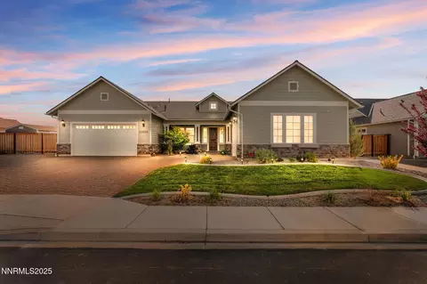 11621 Desert Shadow Dr, Sparks, NV 89441