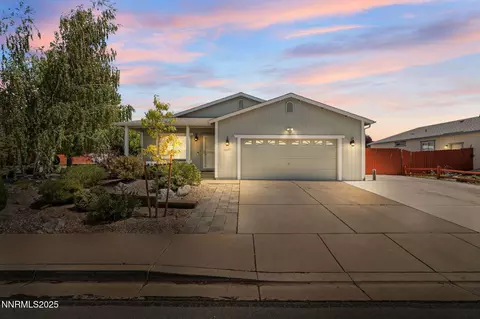 18255 Silverleaf Ct, Reno, NV 89508