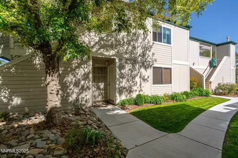 2627 Sunny Slope Dr, Sparks, NV 89434