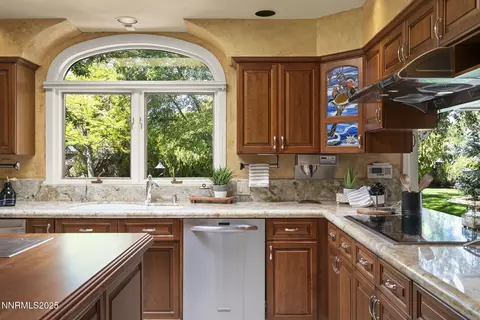 Kitchen - 5101 Eldorado Dr, Reno, NV 89519 photo 3 of 5