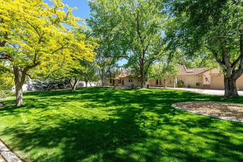Exterior - 5101 Eldorado Dr, Reno, NV 89519 photo 7 of 14