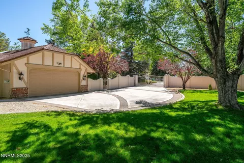 Exterior - 5101 Eldorado Dr, Reno, NV 89519 photo 12 of 14