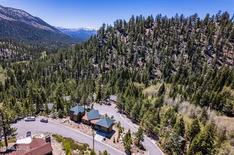 View/Area - 340 Barton Dr, Stateline, NV 89449 photo 3 of 4