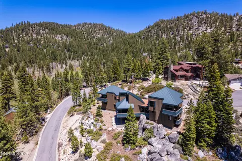 View/Area - 340 Barton Dr, Stateline, NV 89449 photo 2 of 4