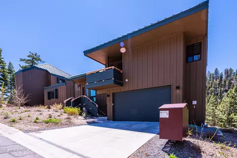Exterior - 340 Barton Dr, Stateline, NV 89449 photo 3 of 8
