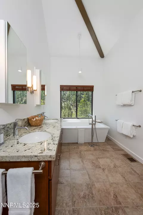 Bath - 340 Barton Dr, Stateline, NV 89449 photo 1 of 7