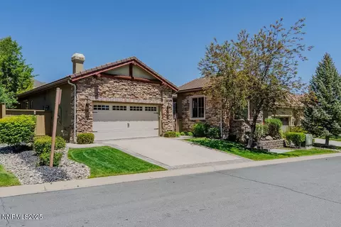 8613 18th Hole Trl, Reno, NV 89523
