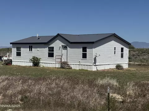 9940 Mayhew Dr, Winnemucca, NV 89445