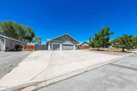 65 Eclipse Dr, Sparks, NV 89441