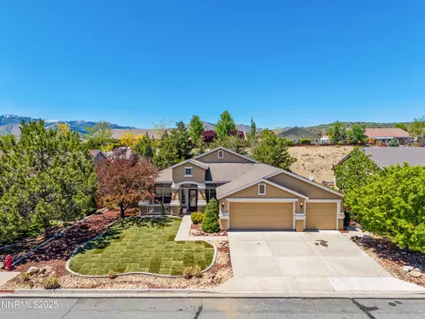 17745 Thunder River Dr, Reno, NV 89508
