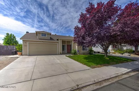 1063 Brierwood Ln, Fernley, NV 89408