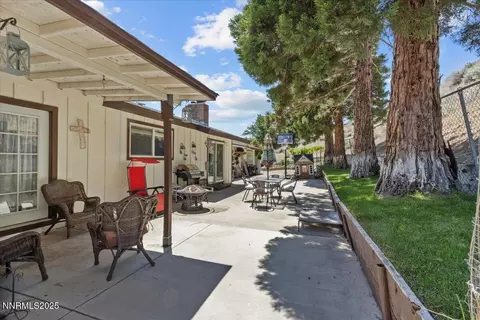 Exterior - 160 Cheyenne Dr, Reno, NV 89521 photo 4 of 6