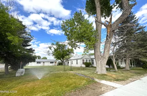 831 N 1st St, Battle Mountain, NV 89820