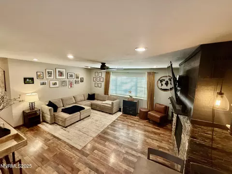 Living - 3100 Pine Ln, Carson City, NV 89706 photo 4 of 4