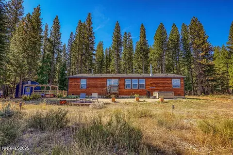 1015 Mountain Quail Rd, Calpine, CA 96124 photo 3
