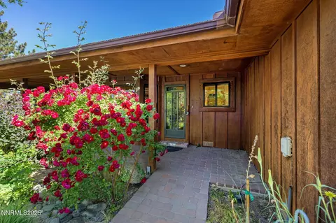 7205 Lingfield Dr, Reno, NV 89502