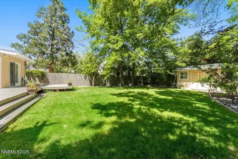 Exterior - 1410 Patrick Ave, Reno, NV 89509 photo 7 of 11