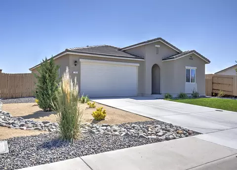 703 Sycamore Dr, Fallon, NV 89406
