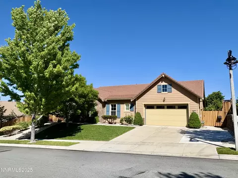 4374 Descent Dr, Sparks, NV 89436
