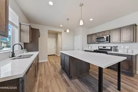 1170 Montevideo Cir, Minden, NV 89423