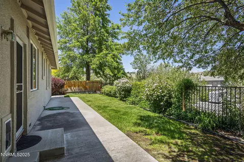 Exterior - 370 River Front Dr, Reno, NV 89523 photo 2 of 2