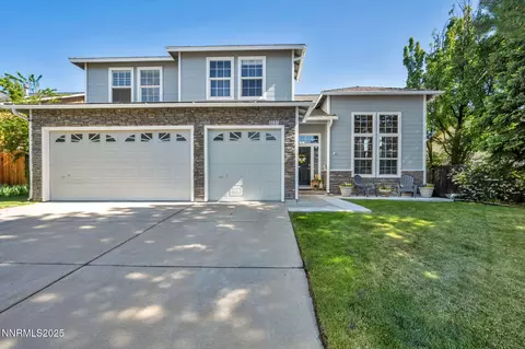 3201 Green River Dr, Reno, NV 89503
