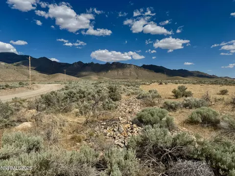 17180 Windsor Ln, Lovelock, NV 89419