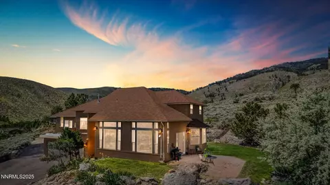 6 Canyon Dr, Carson City, NV 89703