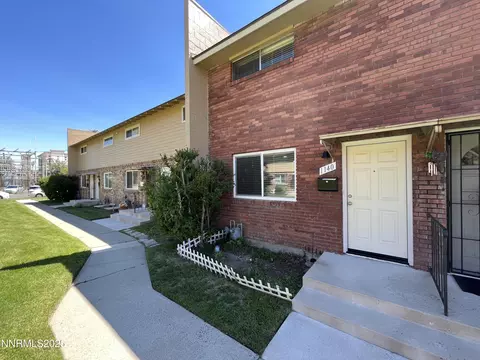 1140 S Curry St, Carson City, NV 89703
