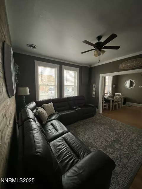 Living - 376 E Stillwater Ave, Fallon, NV 89406 photo 1 of 3