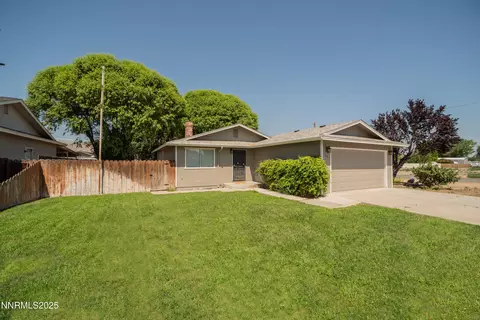 231 N Whitacre St, Yerington, NV 89447