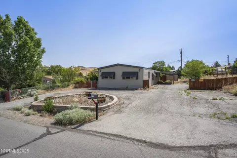 4658 Maynard Way, Sun Valley, NV 89433